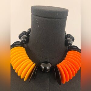 Eye catching statement piece necklace